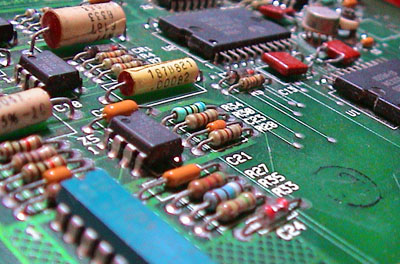 Simple Electronic Circuits